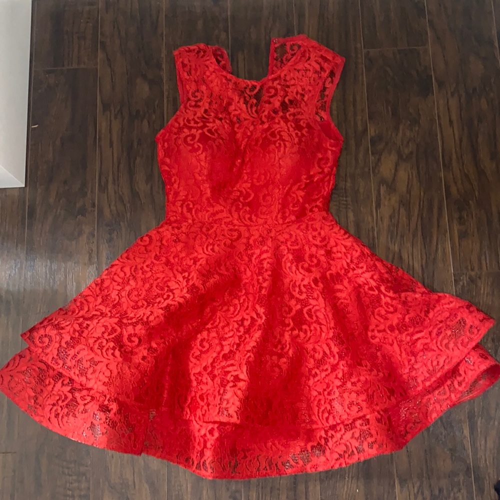 Red dress size 3.